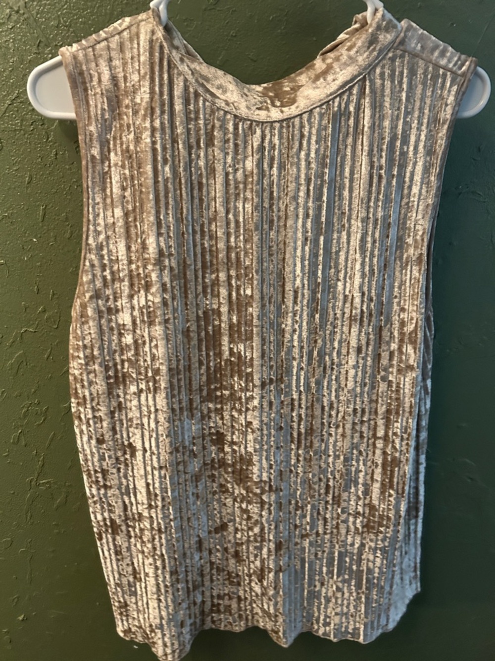 Mock Neck Sleeveless Crushed Velvet Tank Top - Taupe